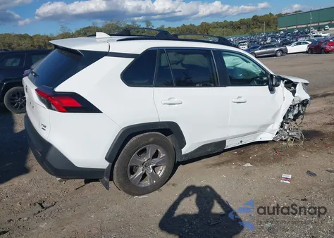 2024 Toyota Rav4 Xle from USA, damaged, VIN 2T3P1RFV5RW440033
